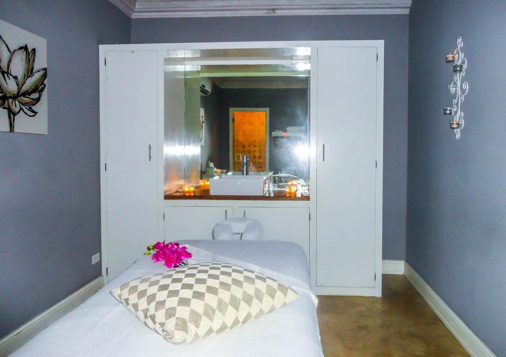 Little Good Harbour Hotel Saint Peter Buitenkant foto